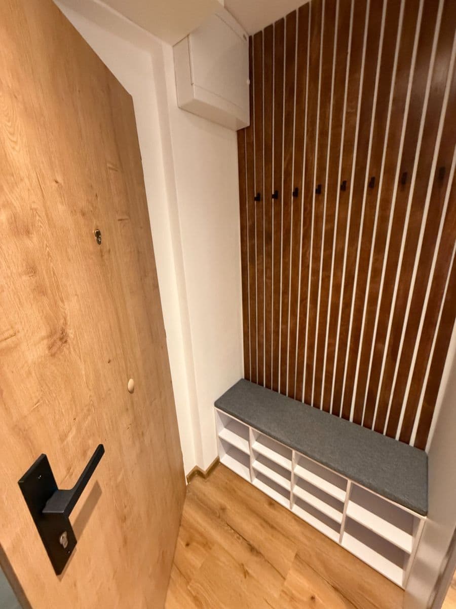 Pronájem bytu 3+kk 60 m², Nerudova, Kolín, Středočeský kraj Pronájem bytu 3+kk 60 m², Nerudova, Kolín, Středočeský kraj