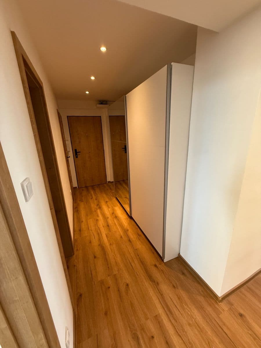 Pronájem bytu 3+kk 60 m², Nerudova, Kolín, Středočeský kraj Pronájem bytu 3+kk 60 m², Nerudova, Kolín, Středočeský kraj