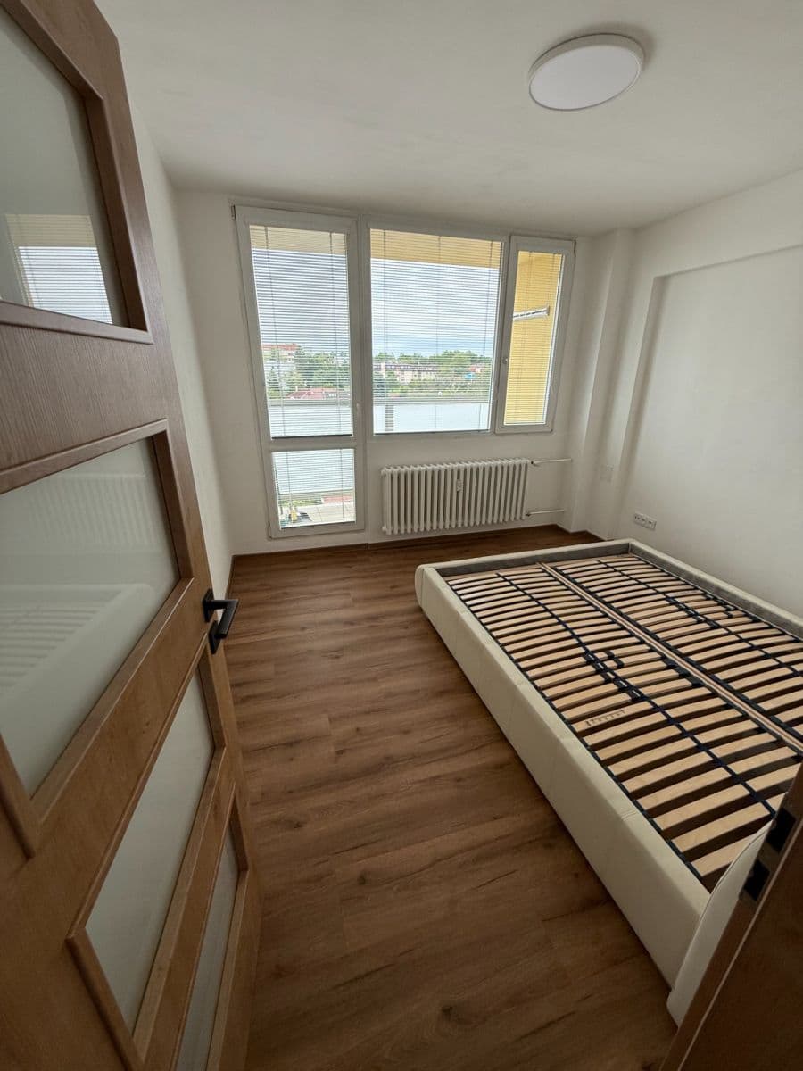 Pronájem bytu 3+kk 60 m², Nerudova, Kolín, Středočeský kraj Pronájem bytu 3+kk 60 m², Nerudova, Kolín, Středočeský kraj
