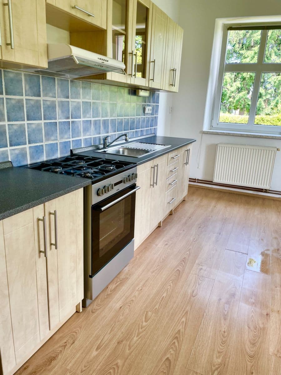 Pronájem bytu 2+kk 45 m², Svatoplukova, Liberec, Liberecký kraj Pronájem bytu 2+kk 45 m², Svatoplukova, Liberec, Liberecký kraj