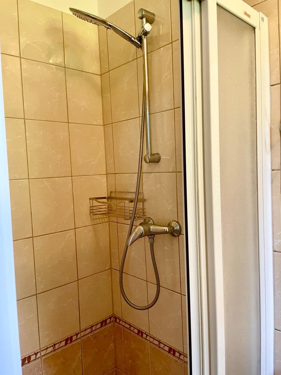 Pronájem bytu 2+kk 45 m², Svatoplukova, Liberec, Liberecký kraj Pronájem bytu 2+kk 45 m², Svatoplukova, Liberec, Liberecký kraj