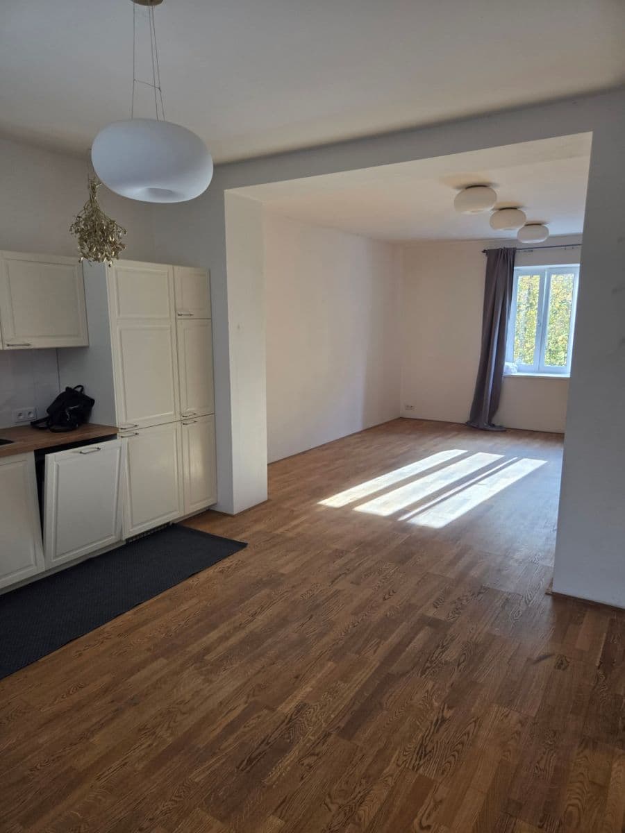 Pronájem bytu 2+kk 75 m², Zahradníčkova, Praha, Praha Pronájem bytu 2+kk 75 m², Zahradníčkova, Praha, Praha