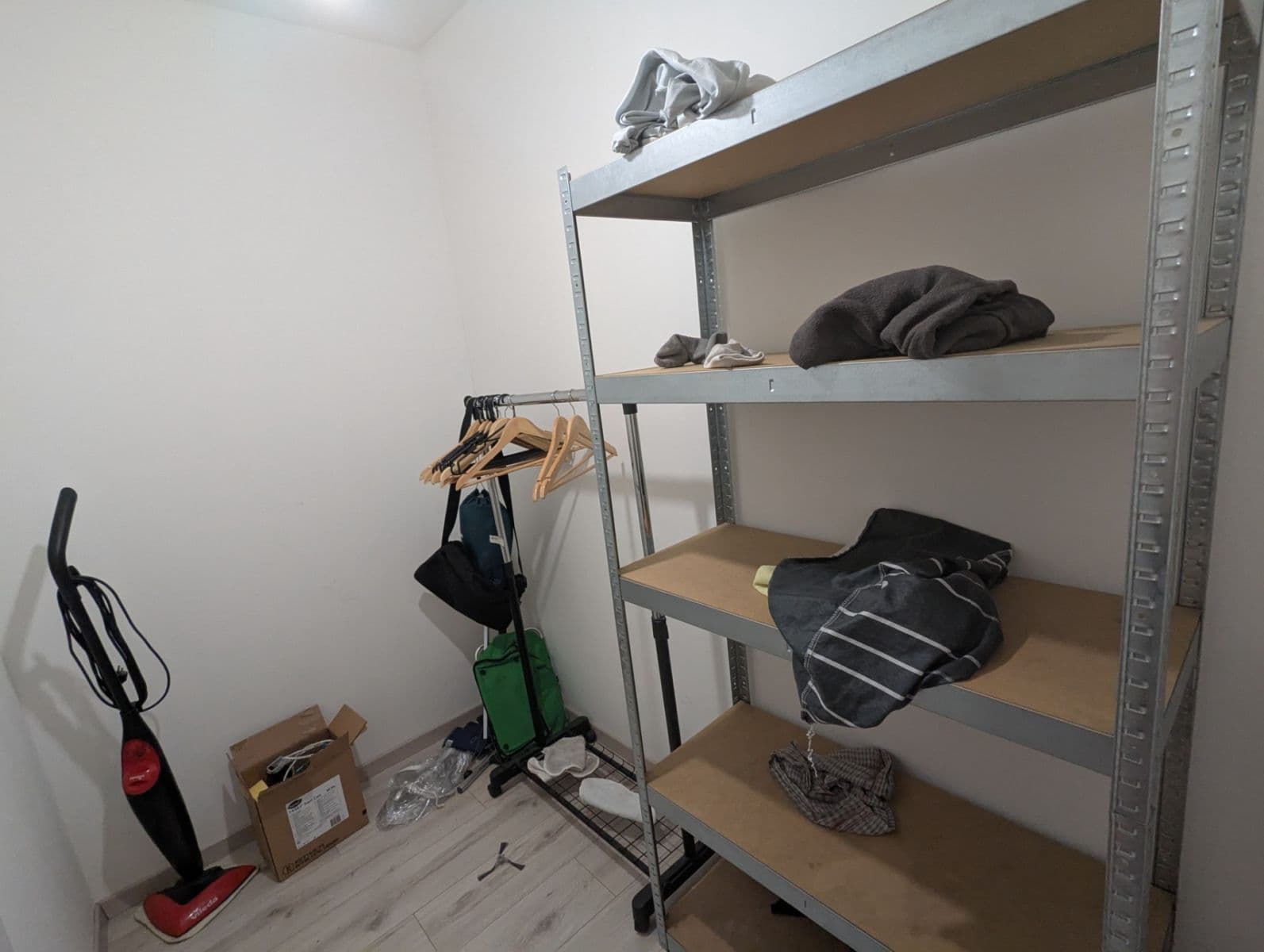 Pronájem bytu 1+1 52 m², Uzbecká, Podunajské Biskupice, Bratislavský kraj Pronájem bytu 1+1 52 m², Uzbecká, Podunajské Biskupice, Bratislavský kraj