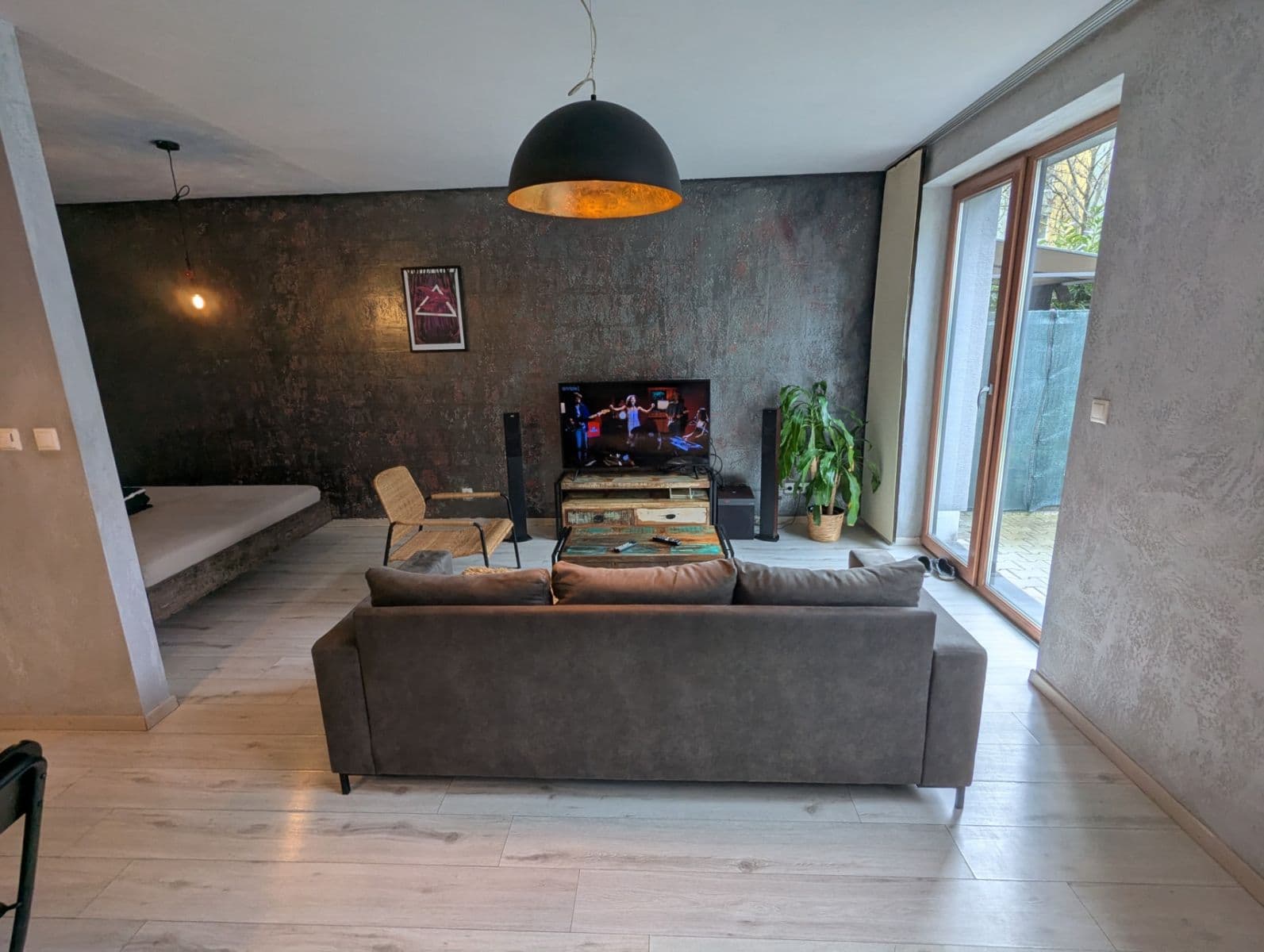 Pronájem bytu 1+1 52 m², Uzbecká, Podunajské Biskupice, Bratislavský kraj Pronájem bytu 1+1 52 m², Uzbecká, Podunajské Biskupice, Bratislavský kraj