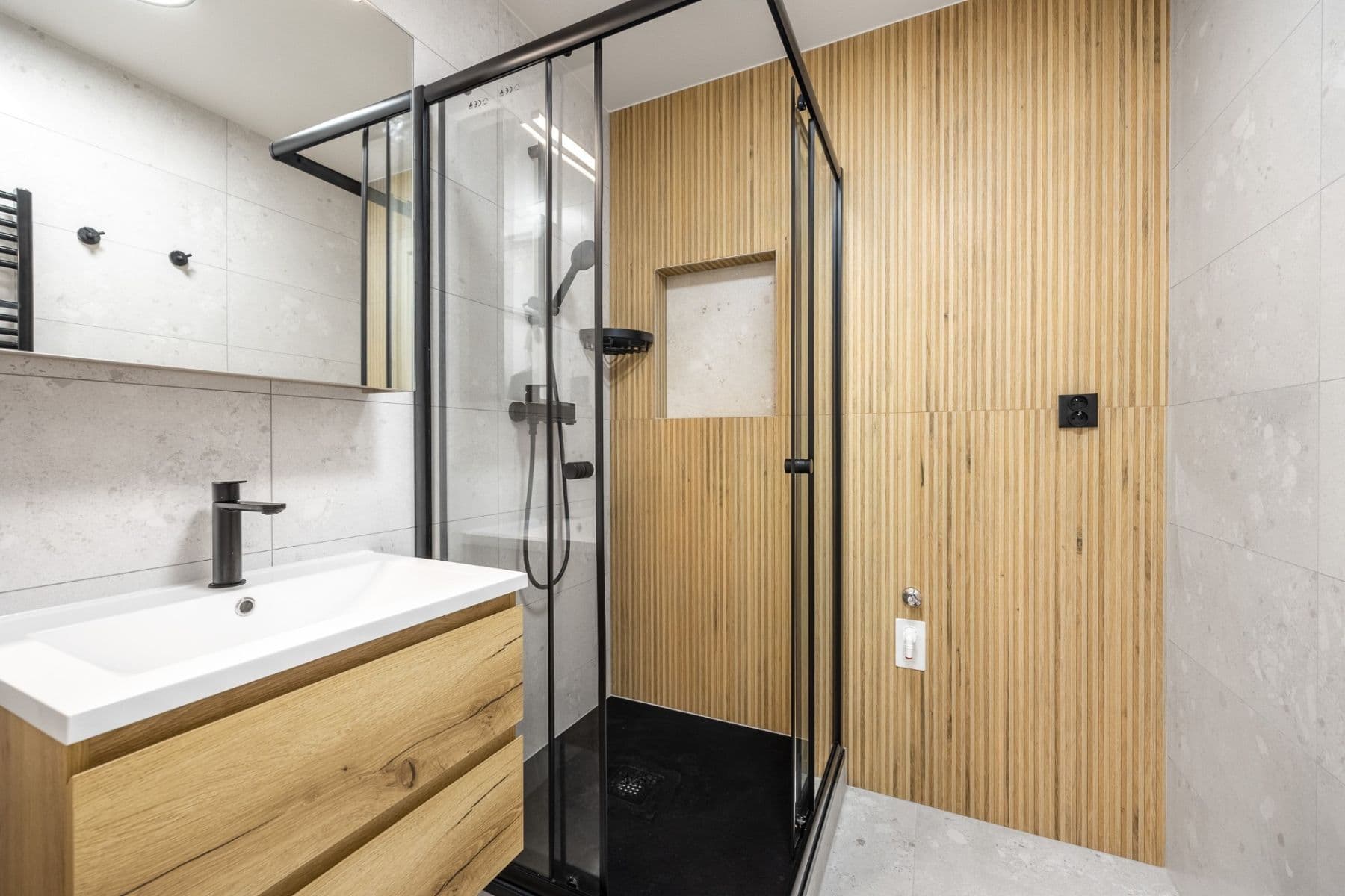 Prodej bytu 4+kk 75 m², Sosnovecká, Praha, Praha Prodej bytu 4+kk 75 m², Sosnovecká, Praha, Praha