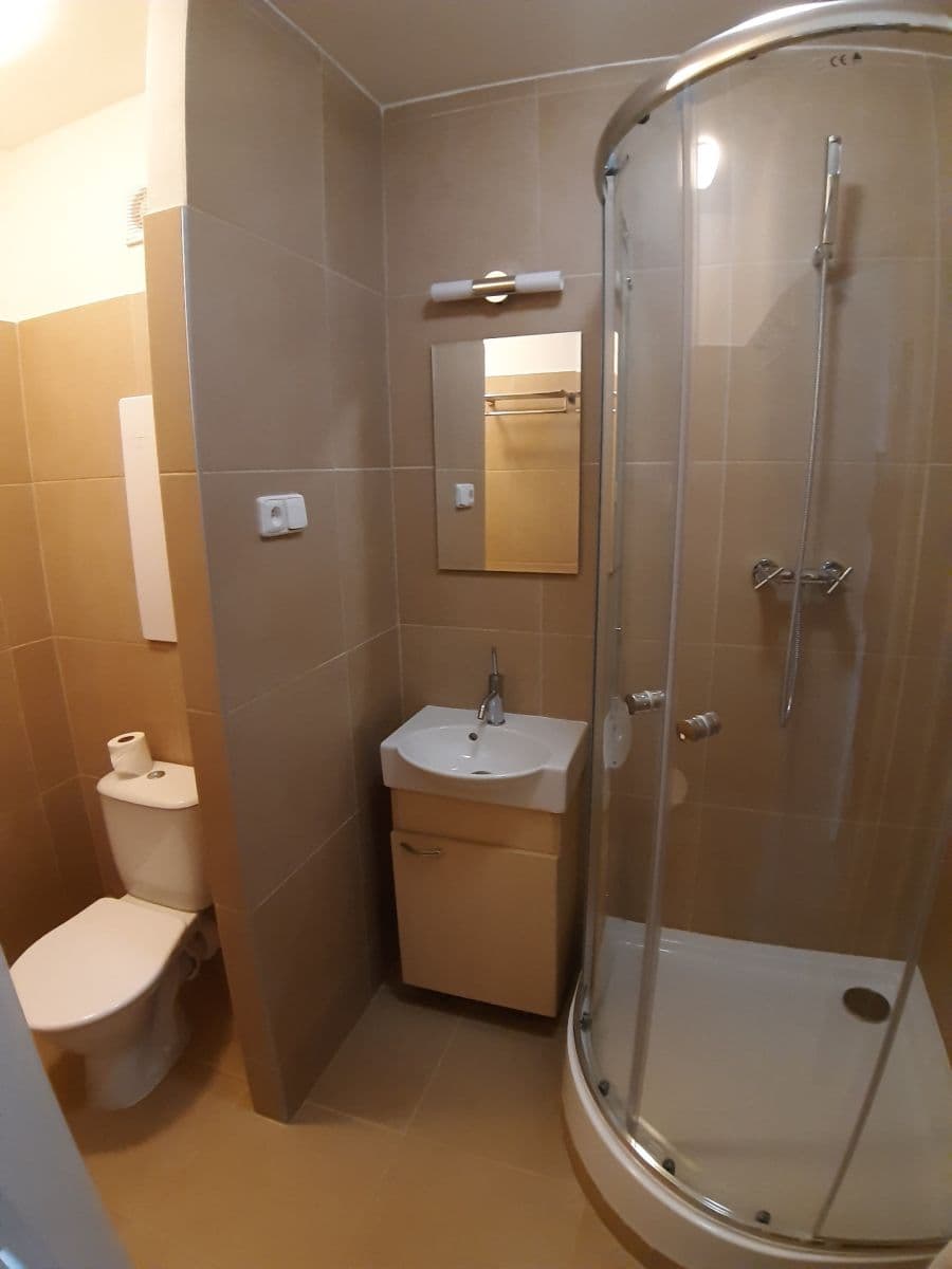 Pronájem bytu 2+1 58 m², Klíšská, Ústí nad Labem, Ústecký kraj Pronájem bytu 2+1 58 m², Klíšská, Ústí nad Labem, Ústecký kraj