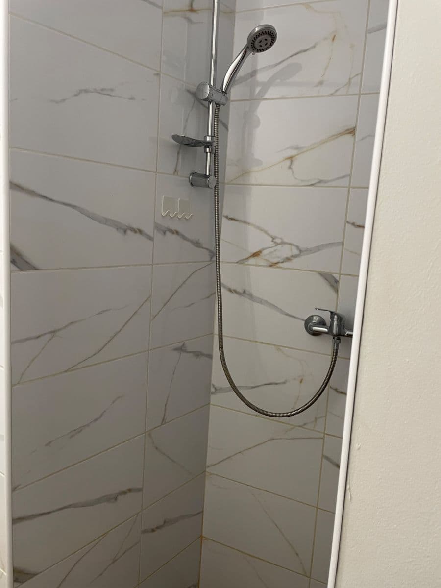 Pronájem bytu 1+kk 36 m², Libeř, Středočeský kraj Pronájem bytu 1+kk 36 m², Libeř, Středočeský kraj