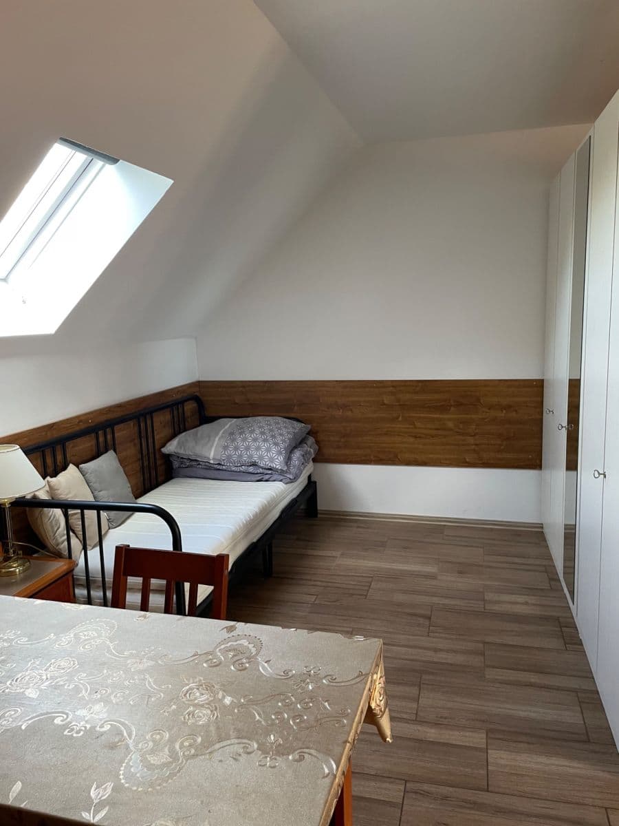 Pronájem bytu 1+kk 36 m², Libeř, Středočeský kraj Pronájem bytu 1+kk 36 m², Libeř, Středočeský kraj