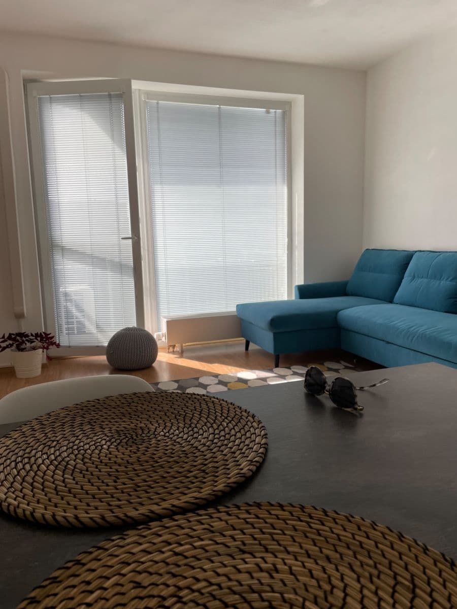 Pronájem bytu 2+kk 53 m², Ječná, Hostivice, Středočeský kraj Pronájem bytu 2+kk 53 m², Ječná, Hostivice, Středočeský kraj