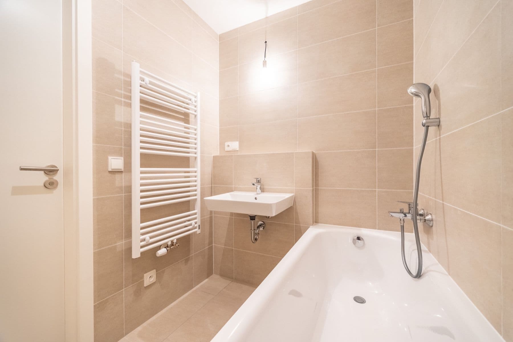 Prodej bytu 2+kk 45 m², V Háji, Praha, Praha Prodej bytu 2+kk 45 m², V Háji, Praha, Praha