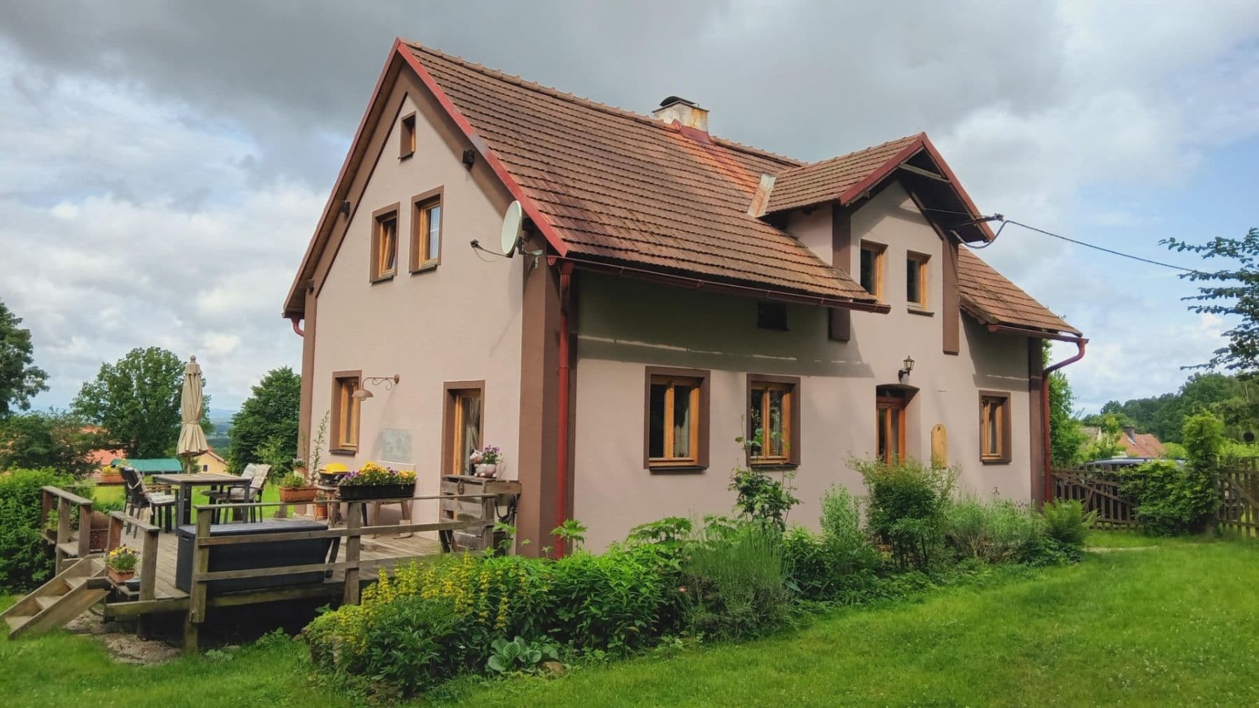 Prodej domu 168 m², pozemek 1.625 m², 21232, Milhostov, Karlovarský kraj Prodej domu 168 m², pozemek 1.625 m², 21232, Milhostov, Karlovarský kraj