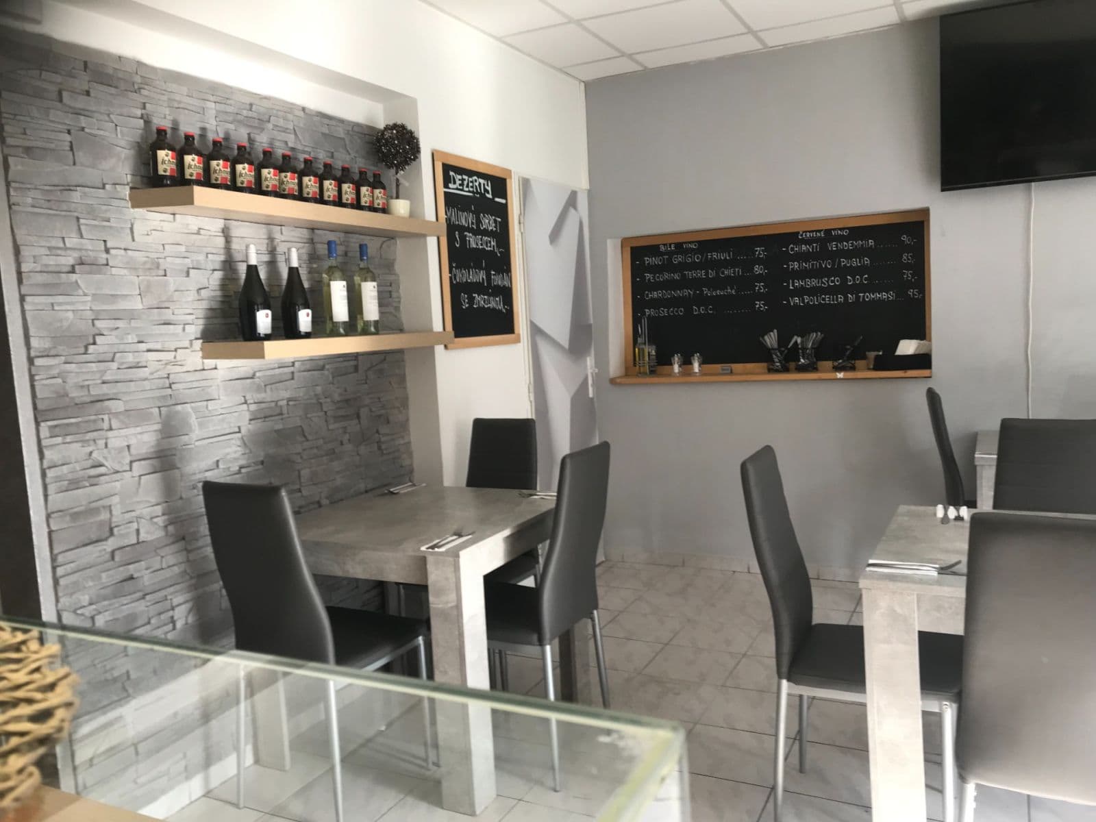 Prodej domu 700 m², pozemek 800 m², Mladoboleslavská, Praha, Praha Prodej domu 700 m², pozemek 800 m², Mladoboleslavská, Praha, Praha