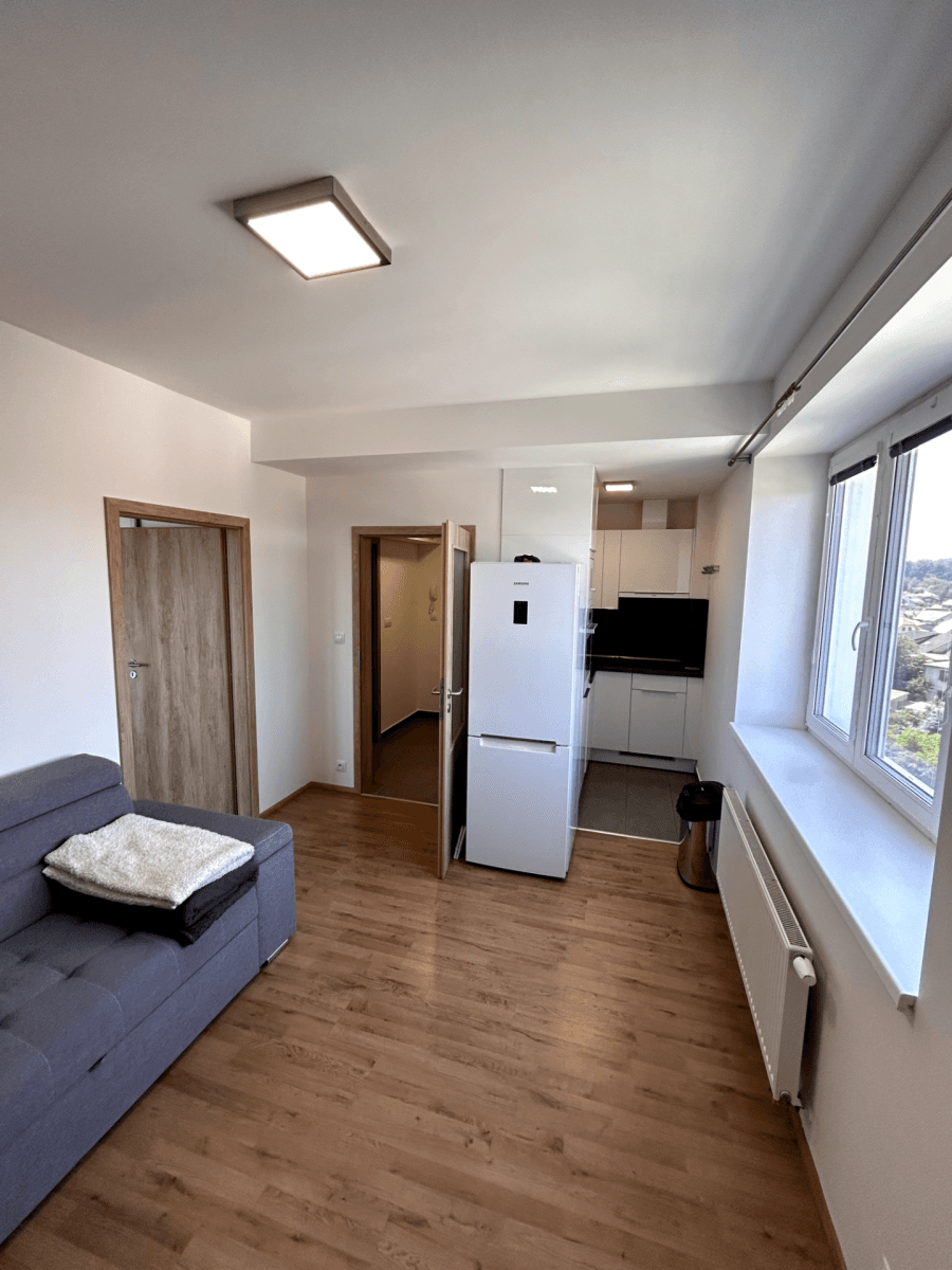Pronájem bytu 2+kk 36 m², Cesta brigádníků, Kralupy nad Vltavou, Středočeský kraj Pronájem bytu 2+kk 36 m², Cesta brigádníků, Kralupy nad Vltavou, Středočeský kraj