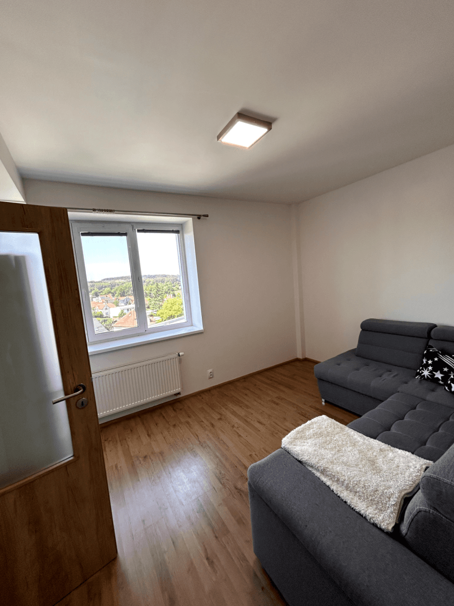 Pronájem bytu 2+kk 36 m², Cesta brigádníků, Kralupy nad Vltavou, Středočeský kraj Pronájem bytu 2+kk 36 m², Cesta brigádníků, Kralupy nad Vltavou, Středočeský kraj