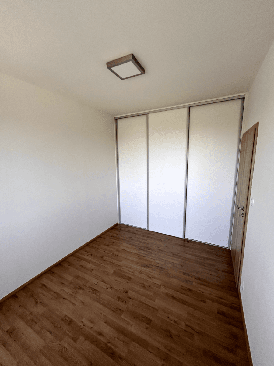 Pronájem bytu 2+kk 36 m², Cesta brigádníků, Kralupy nad Vltavou, Středočeský kraj Pronájem bytu 2+kk 36 m², Cesta brigádníků, Kralupy nad Vltavou, Středočeský kraj