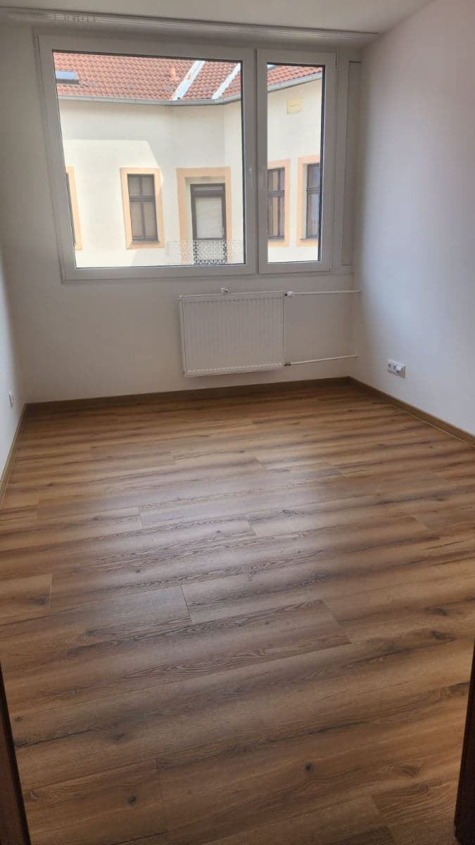 Pronájem bytu 2+kk 40 m², Milínská, Příbram, Středočeský kraj Pronájem bytu 2+kk 40 m², Milínská, Příbram, Středočeský kraj