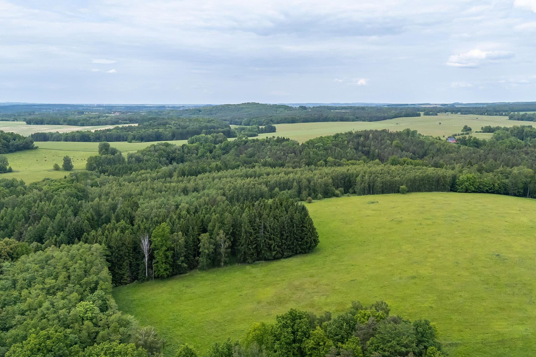 Prodej pozemku 33.624 m², Předlánce, Višňová, Liberecký kraj Prodej pozemku 33.624 m², Předlánce, Višňová, Liberecký kraj