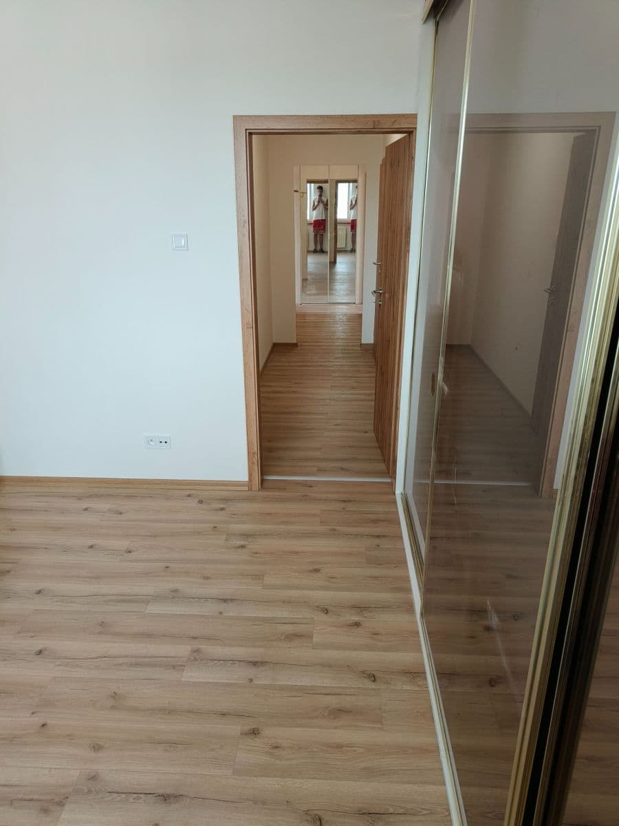 Pronájem bytu 3+1 70 m², Kmochova, Olomouc, Olomoucký kraj Pronájem bytu 3+1 70 m², Kmochova, Olomouc, Olomoucký kraj