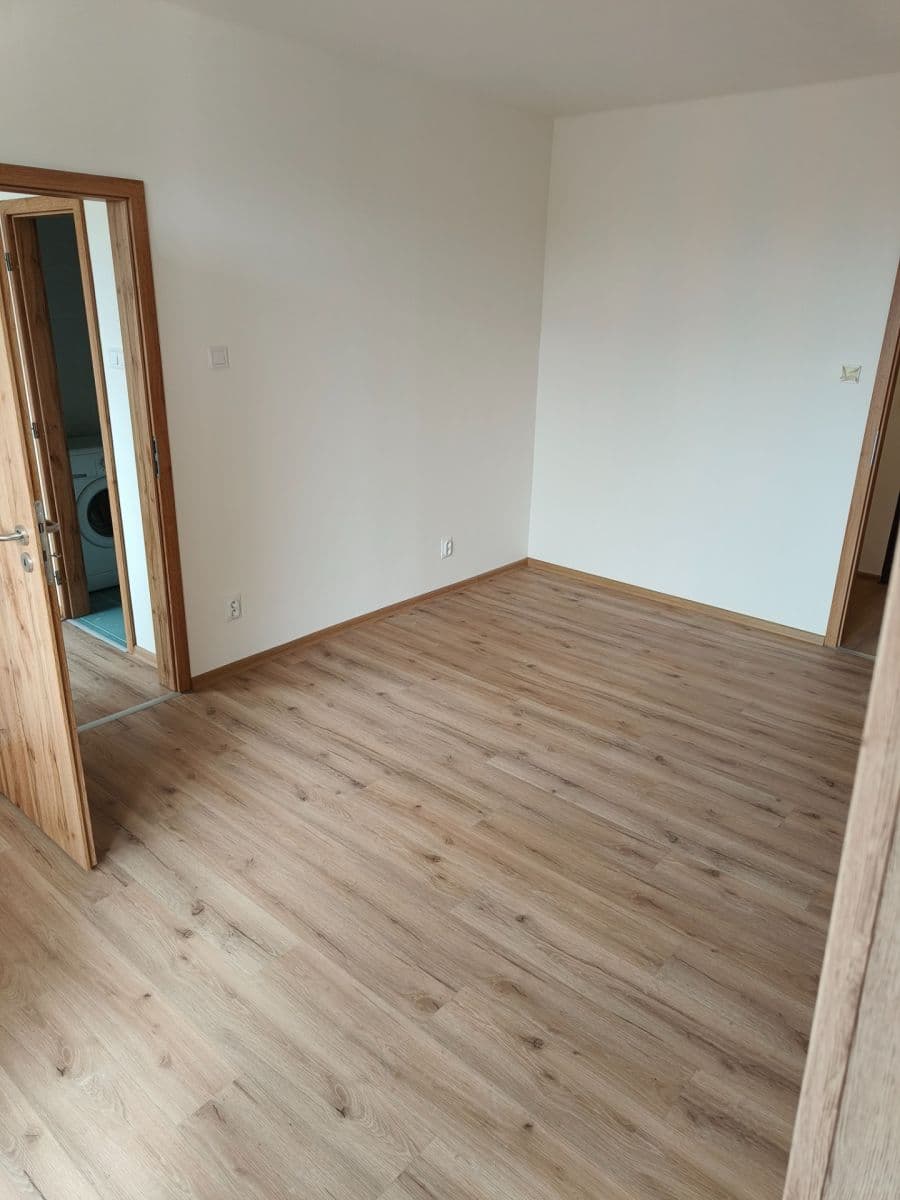 Pronájem bytu 3+1 70 m², Kmochova, Olomouc, Olomoucký kraj Pronájem bytu 3+1 70 m², Kmochova, Olomouc, Olomoucký kraj