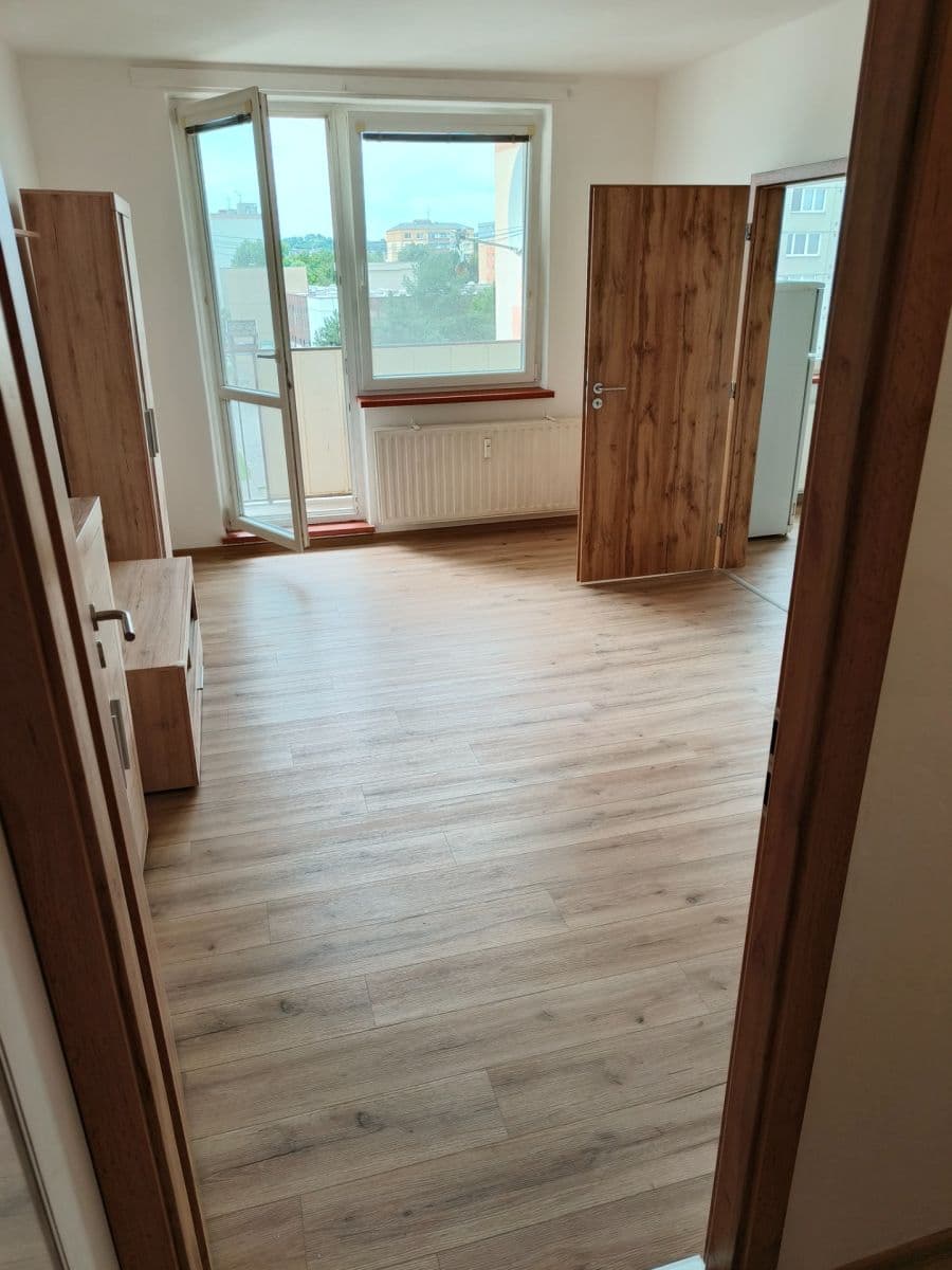 Pronájem bytu 3+1 70 m², Kmochova, Olomouc, Olomoucký kraj Pronájem bytu 3+1 70 m², Kmochova, Olomouc, Olomoucký kraj