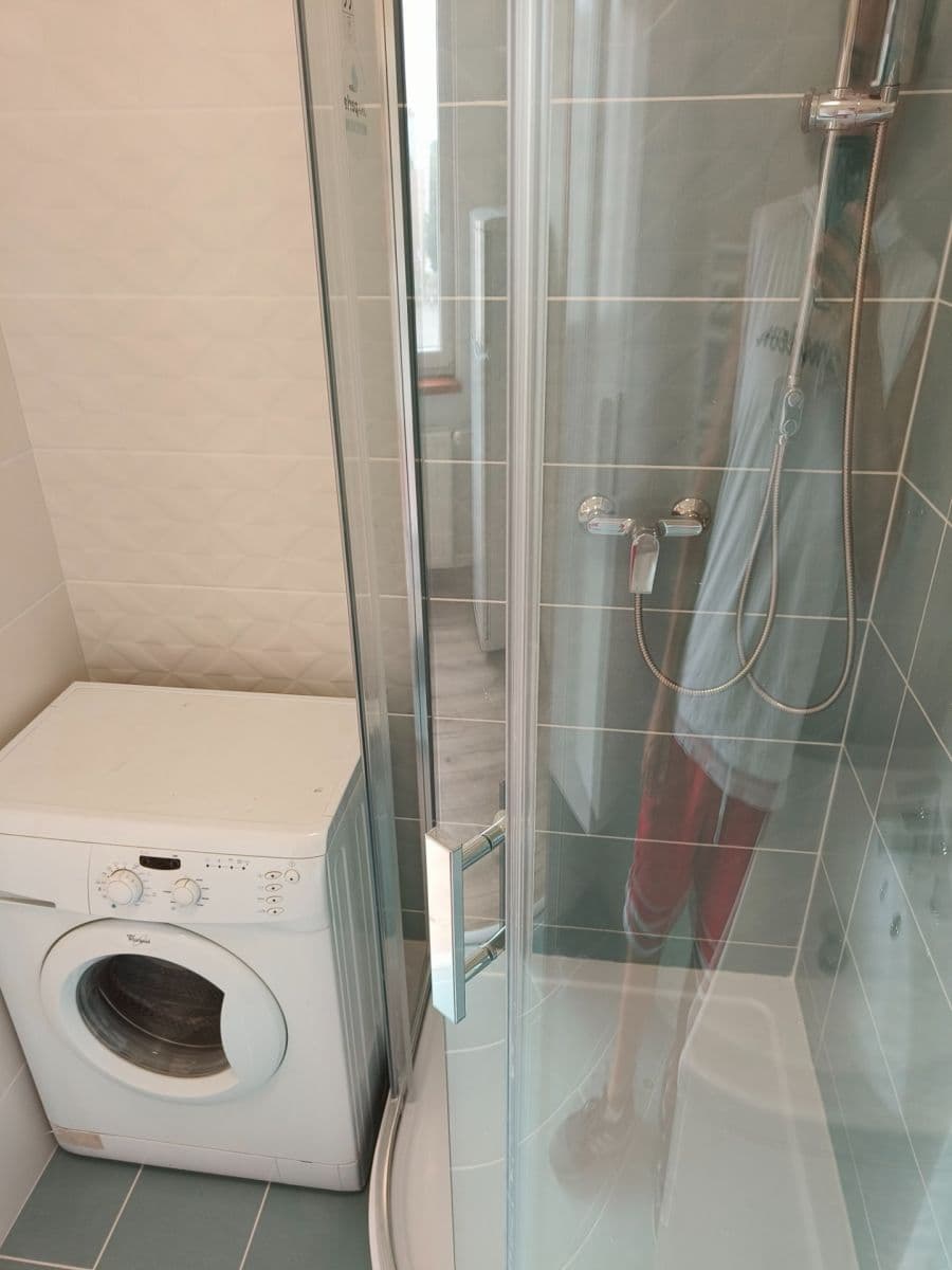 Pronájem bytu 3+1 70 m², Kmochova, Olomouc, Olomoucký kraj Pronájem bytu 3+1 70 m², Kmochova, Olomouc, Olomoucký kraj