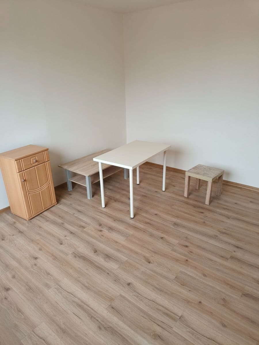 Pronájem bytu 3+1 70 m², Kmochova, Olomouc, Olomoucký kraj Pronájem bytu 3+1 70 m², Kmochova, Olomouc, Olomoucký kraj