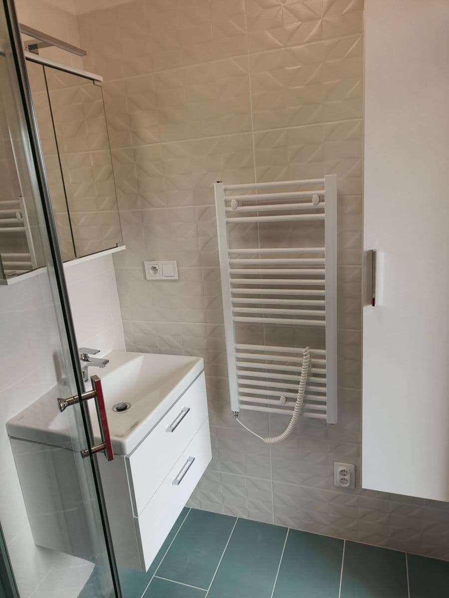 Pronájem bytu 3+1 70 m², Kmochova, Olomouc, Olomoucký kraj Pronájem bytu 3+1 70 m², Kmochova, Olomouc, Olomoucký kraj