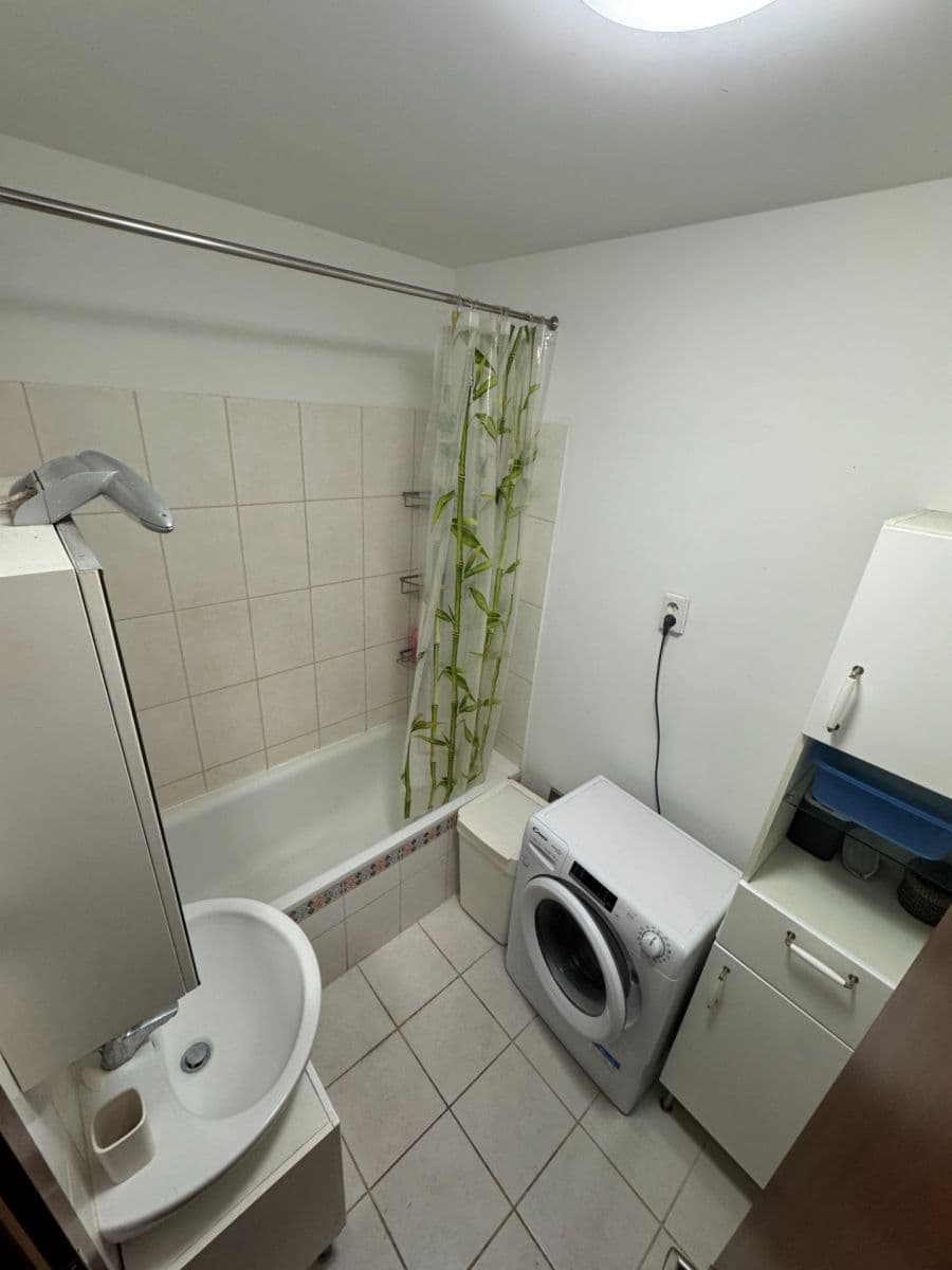 Prodej bytu 2+1 80 m², Na križovatkách, Ružinov, Bratislavský kraj Prodej bytu 2+1 80 m², Na križovatkách, Ružinov, Bratislavský kraj