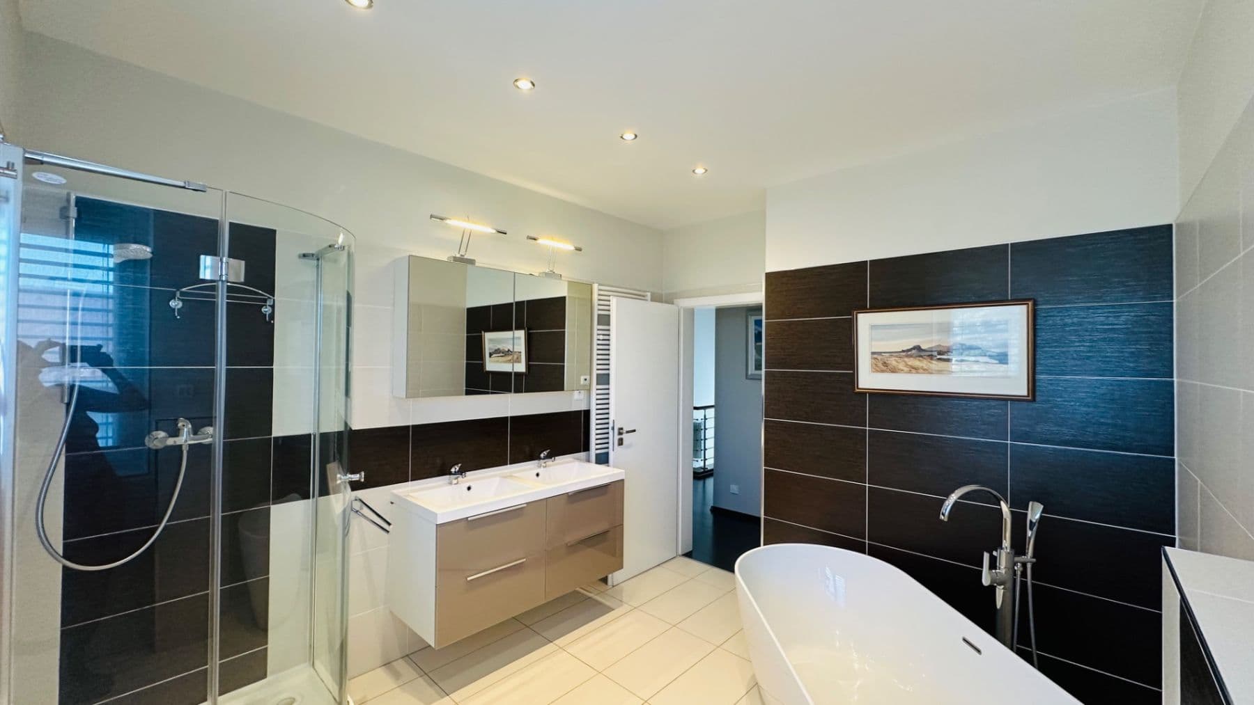 Prodej domu 220 m², pozemek 594 m², Křemenáčová, Praha, Praha Prodej domu 220 m², pozemek 594 m², Křemenáčová, Praha, Praha