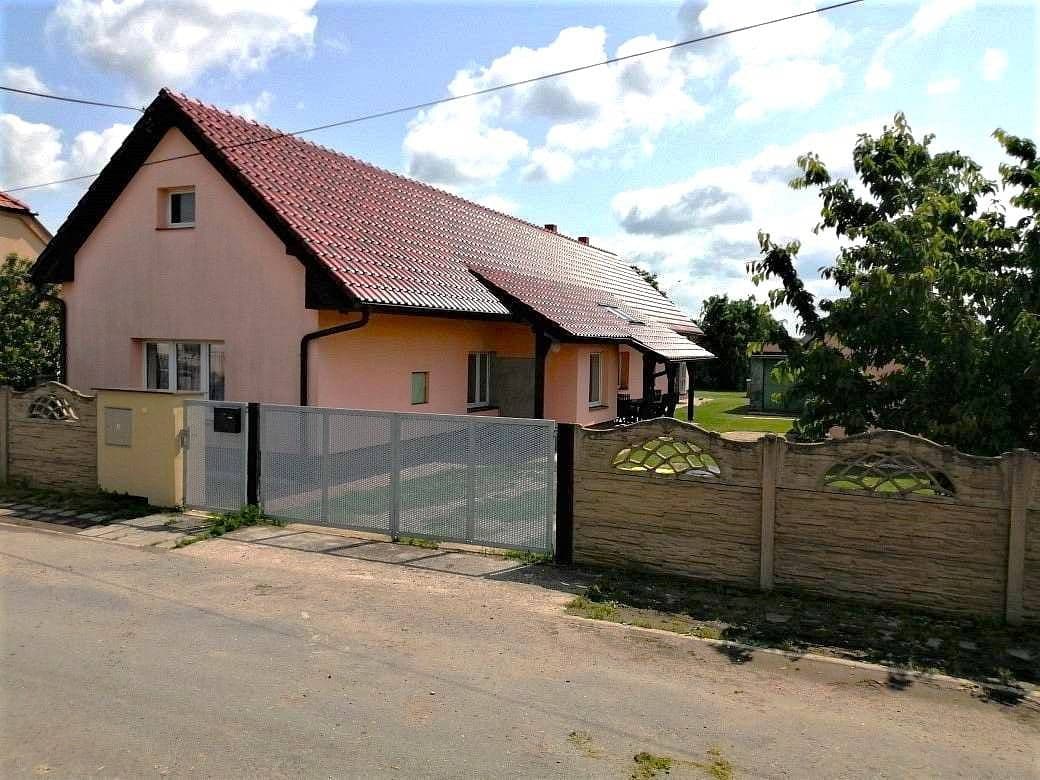 Pronájem chaty, chalupy, Běrunice, Středočeský kraj Pronájem chaty, chalupy, Běrunice, Středočeský kraj