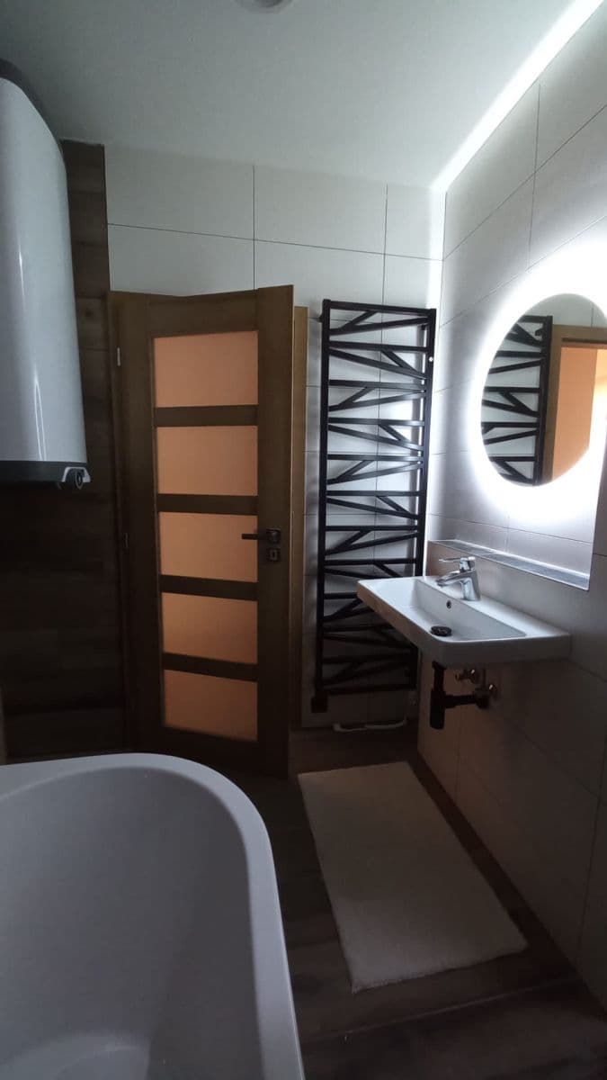 Prodej bytu 75 m², Mattoniho nábřeží, Karlovy Vary, Karlovarský kraj Prodej bytu 75 m², Mattoniho nábřeží, Karlovy Vary, Karlovarský kraj