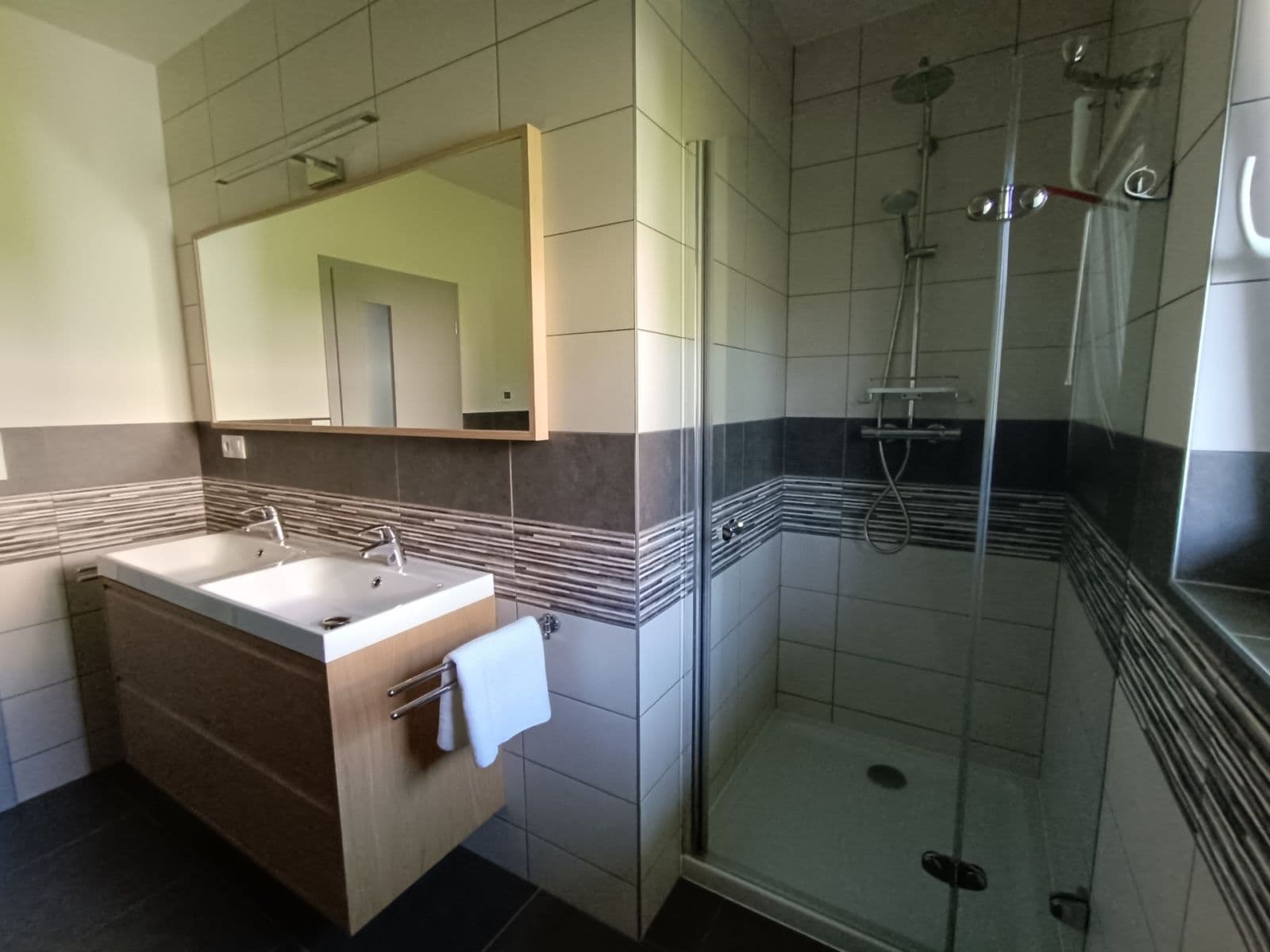 Pronájem domu 161 m², pozemek 750 m², Druhanická, Praha, Praha Pronájem domu 161 m², pozemek 750 m², Druhanická, Praha, Praha