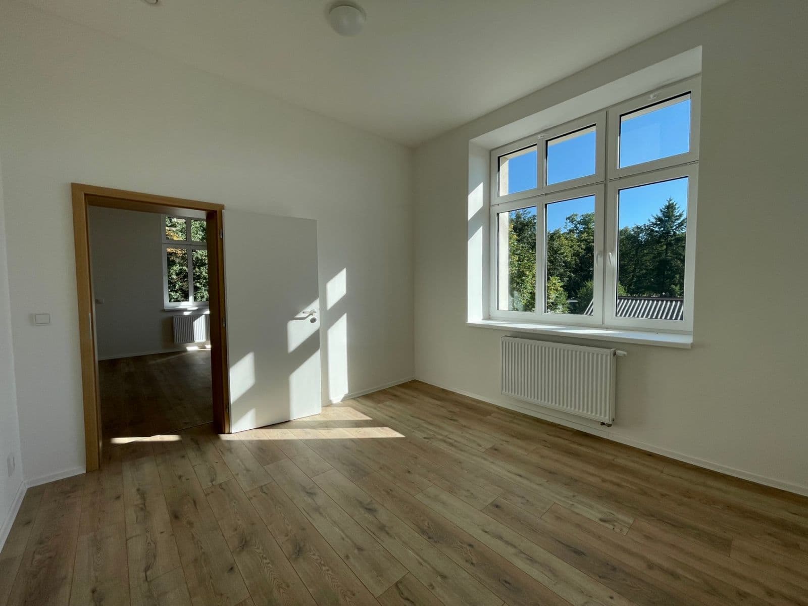 Pronájem bytu 3+1 90 m², Nádražní, Chomutov, Ústecký kraj Pronájem bytu 3+1 90 m², Nádražní, Chomutov, Ústecký kraj