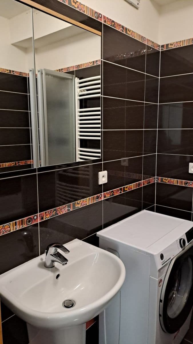 Pronájem bytu 2+kk 57 m², Blšanecká, Praha, Praha Pronájem bytu 2+kk 57 m², Blšanecká, Praha, Praha