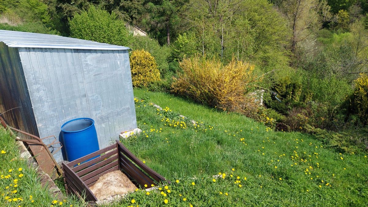 Prodej chaty, chalupy 30 m², pozemek 618 m², Bratronice, Středočeský kraj Prodej chaty, chalupy 30 m², pozemek 618 m², Bratronice, Středočeský kraj