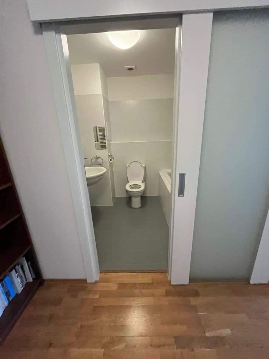 Pronájem bytu 3+kk 101 m², Máslova, Praha, Praha Pronájem bytu 3+kk 101 m², Máslova, Praha, Praha
