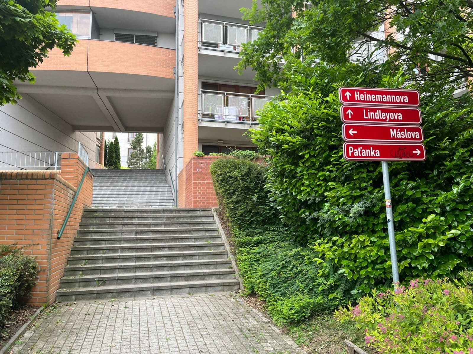 Pronájem bytu 3+kk 101 m², Máslova, Praha, Praha Pronájem bytu 3+kk 101 m², Máslova, Praha, Praha