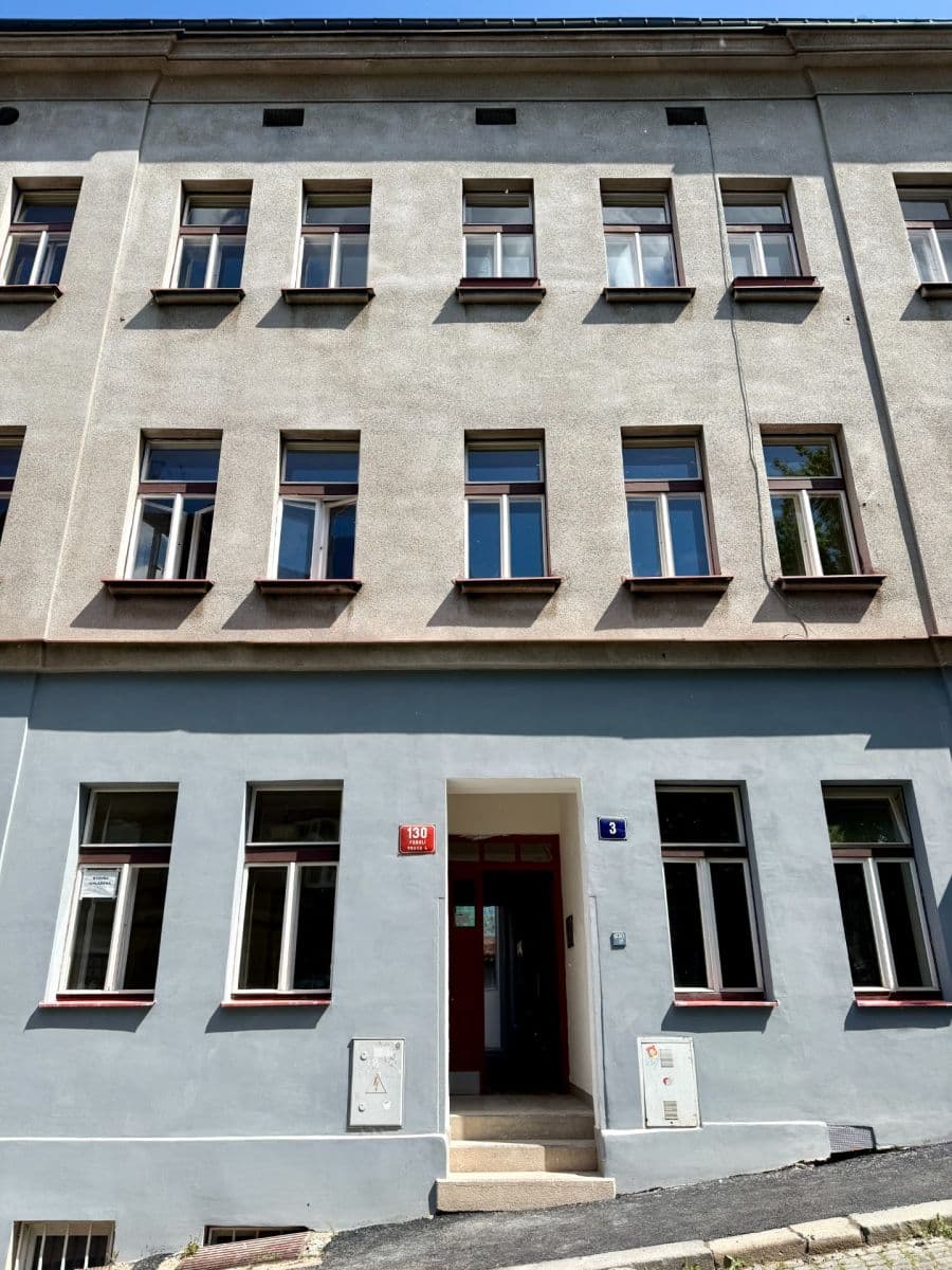 Pronájem bytu 1+1 30 m², U Kublova, Praha, Praha Pronájem bytu 1+1 30 m², U Kublova, Praha, Praha