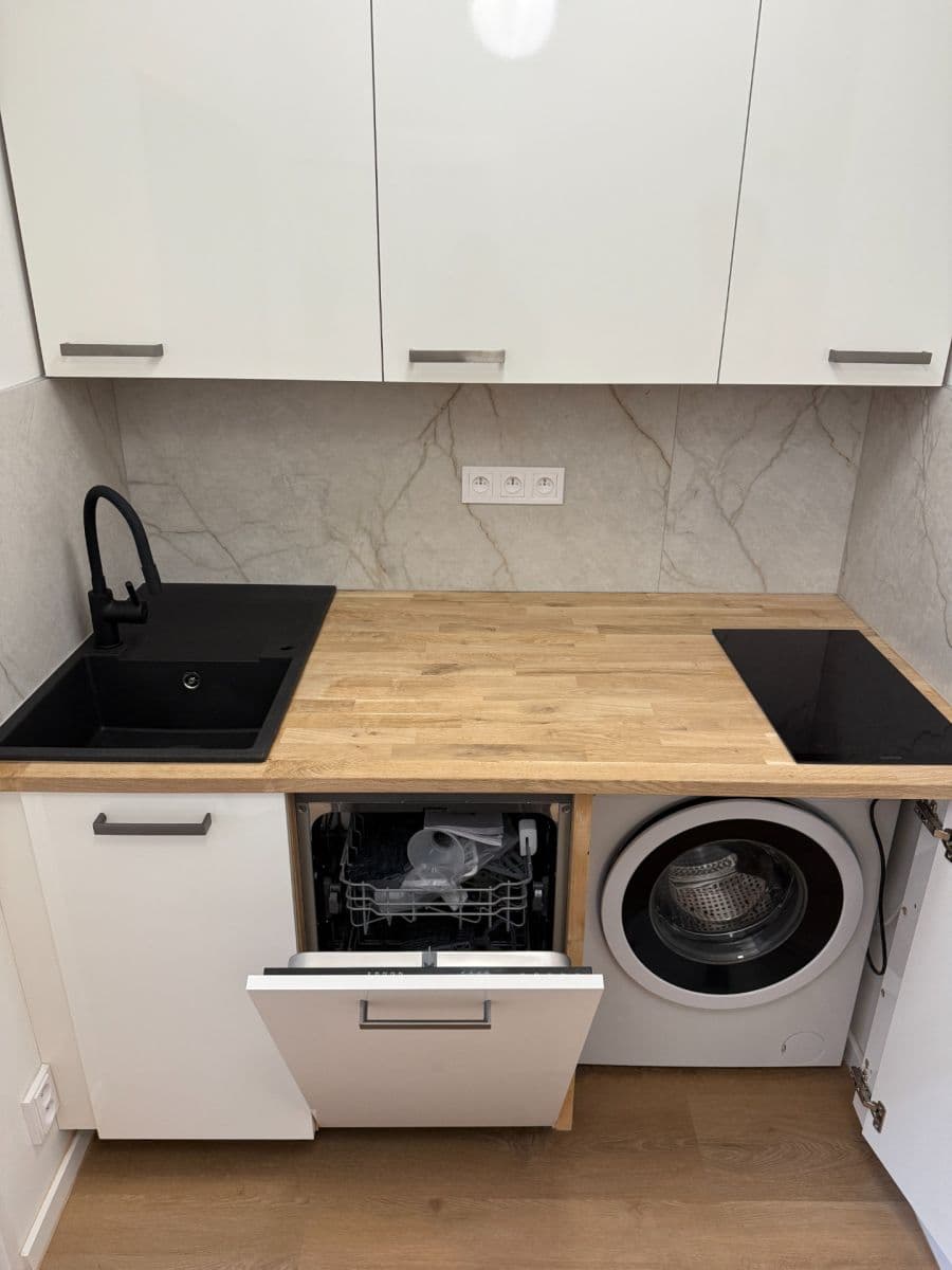Pronájem bytu 1+1 30 m², U Kublova, Praha, Praha Pronájem bytu 1+1 30 m², U Kublova, Praha, Praha