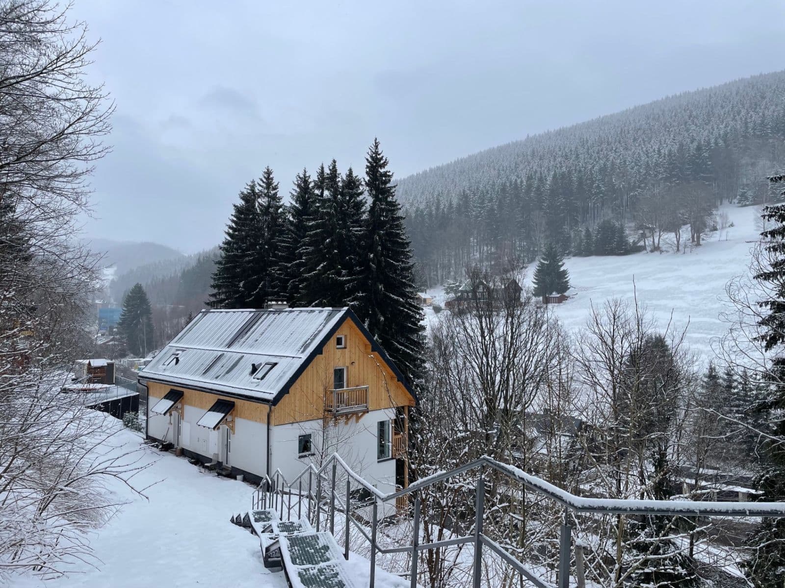 Prodej bytu 2+kk 46 m², Pec pod Sněžkou, Královéhradecký kraj Prodej bytu 2+kk 46 m², Pec pod Sněžkou, Královéhradecký kraj