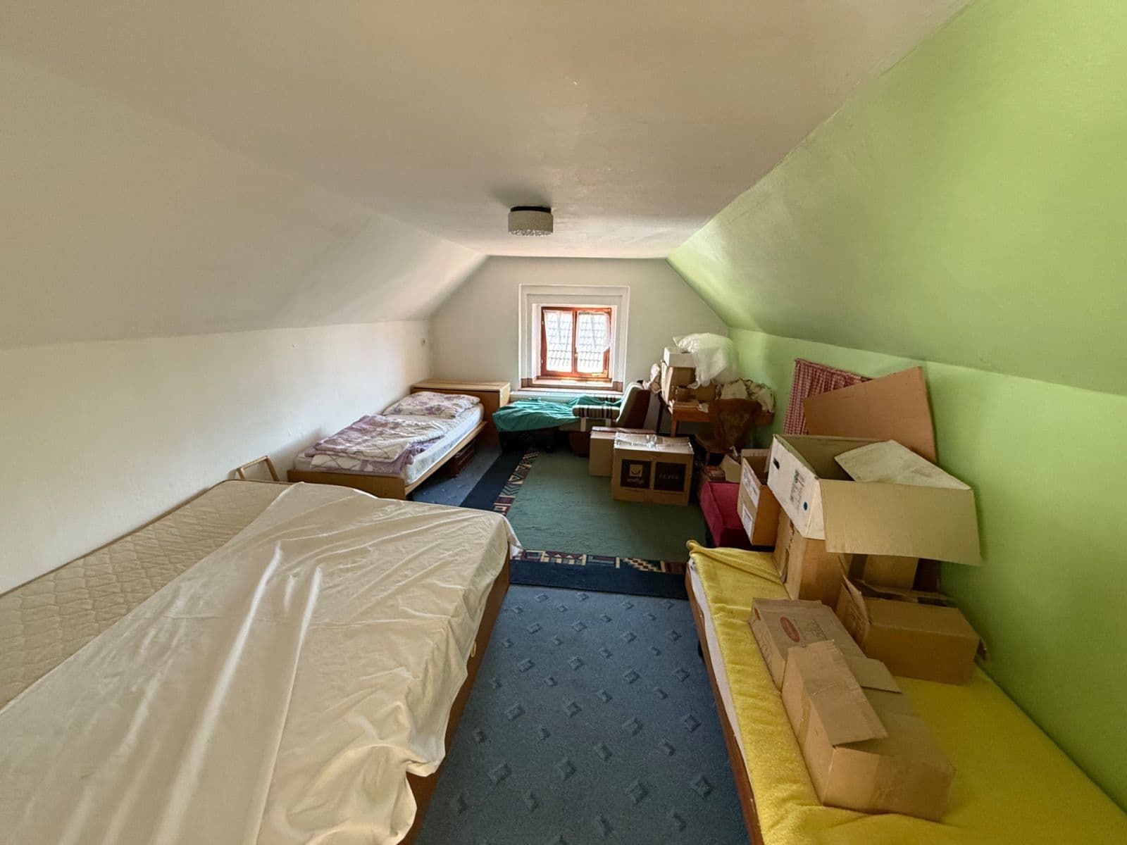 Prodej domu 140 m², pozemek 2.542 m², Na Brance, Krušovice, Středočeský kraj Prodej domu 140 m², pozemek 2.542 m², Na Brance, Krušovice, Středočeský kraj