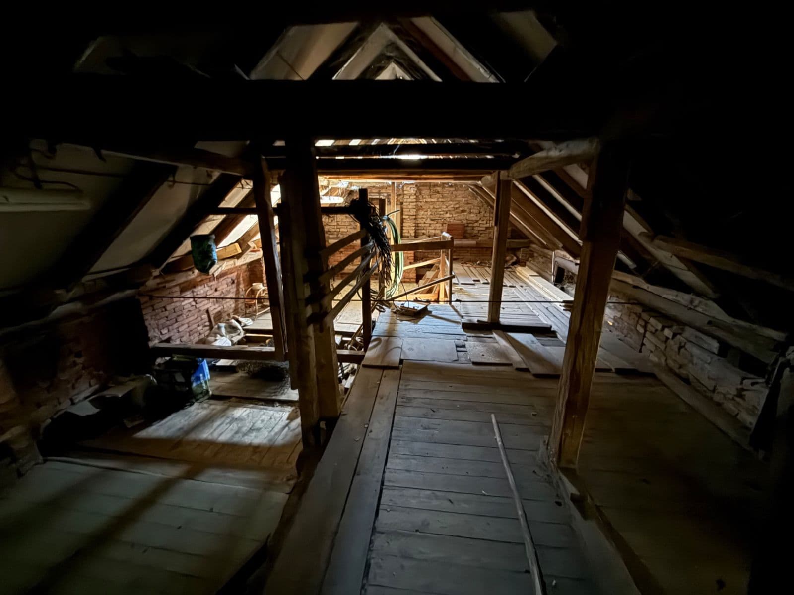 Prodej domu 140 m², pozemek 2.542 m², Na Brance, Krušovice, Středočeský kraj Prodej domu 140 m², pozemek 2.542 m², Na Brance, Krušovice, Středočeský kraj