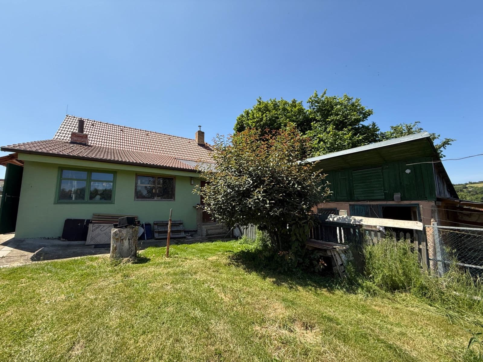 Prodej domu 140 m², pozemek 2.542 m², Na Brance, Krušovice, Středočeský kraj Prodej domu 140 m², pozemek 2.542 m², Na Brance, Krušovice, Středočeský kraj