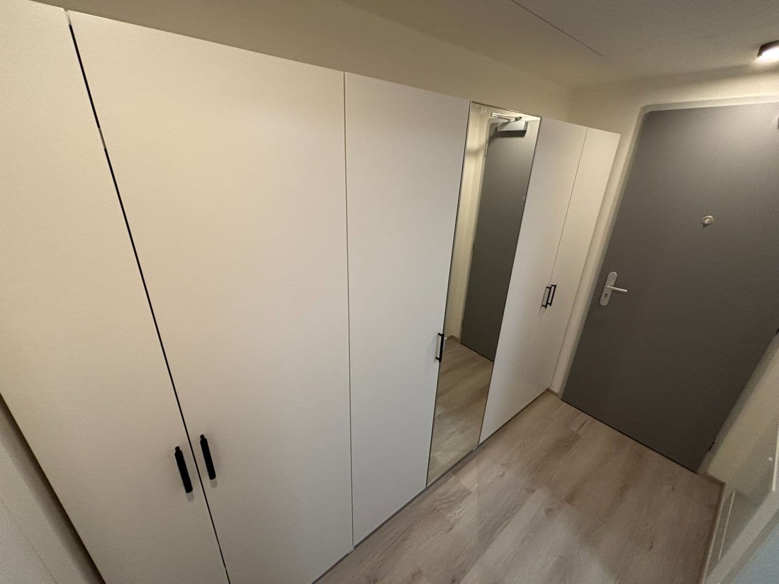 Pronájem bytu 1+kk 28 m², Bystrcká, Brno, Jihomoravský kraj Pronájem bytu 1+kk 28 m², Bystrcká, Brno, Jihomoravský kraj