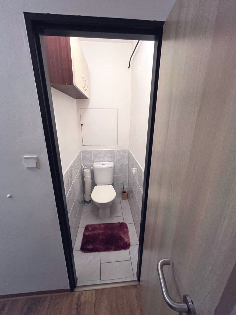 Pronájem bytu 1+kk 35 m², Ortenova, Kutná Hora, Středočeský kraj Pronájem bytu 1+kk 35 m², Ortenova, Kutná Hora, Středočeský kraj