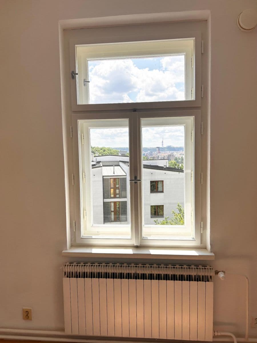 Pronájem bytu 3+1 85 m², Nad Rokoskou, Praha, Praha Pronájem bytu 3+1 85 m², Nad Rokoskou, Praha, Praha