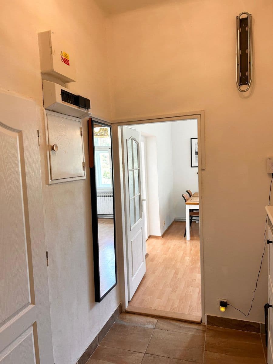 Pronájem bytu 3+1 85 m², Nad Rokoskou, Praha, Praha Pronájem bytu 3+1 85 m², Nad Rokoskou, Praha, Praha