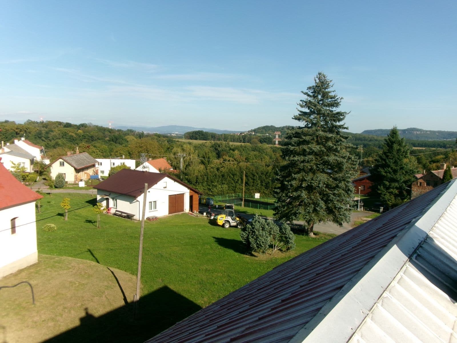 Prodej domu 151 m², pozemek 572 m², Jivina, Středočeský kraj Prodej domu 151 m², pozemek 572 m², Jivina, Středočeský kraj
