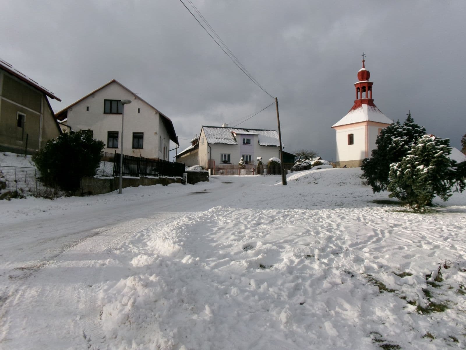 Prodej domu 151 m², pozemek 572 m², Jivina, Středočeský kraj Prodej domu 151 m², pozemek 572 m², Jivina, Středočeský kraj