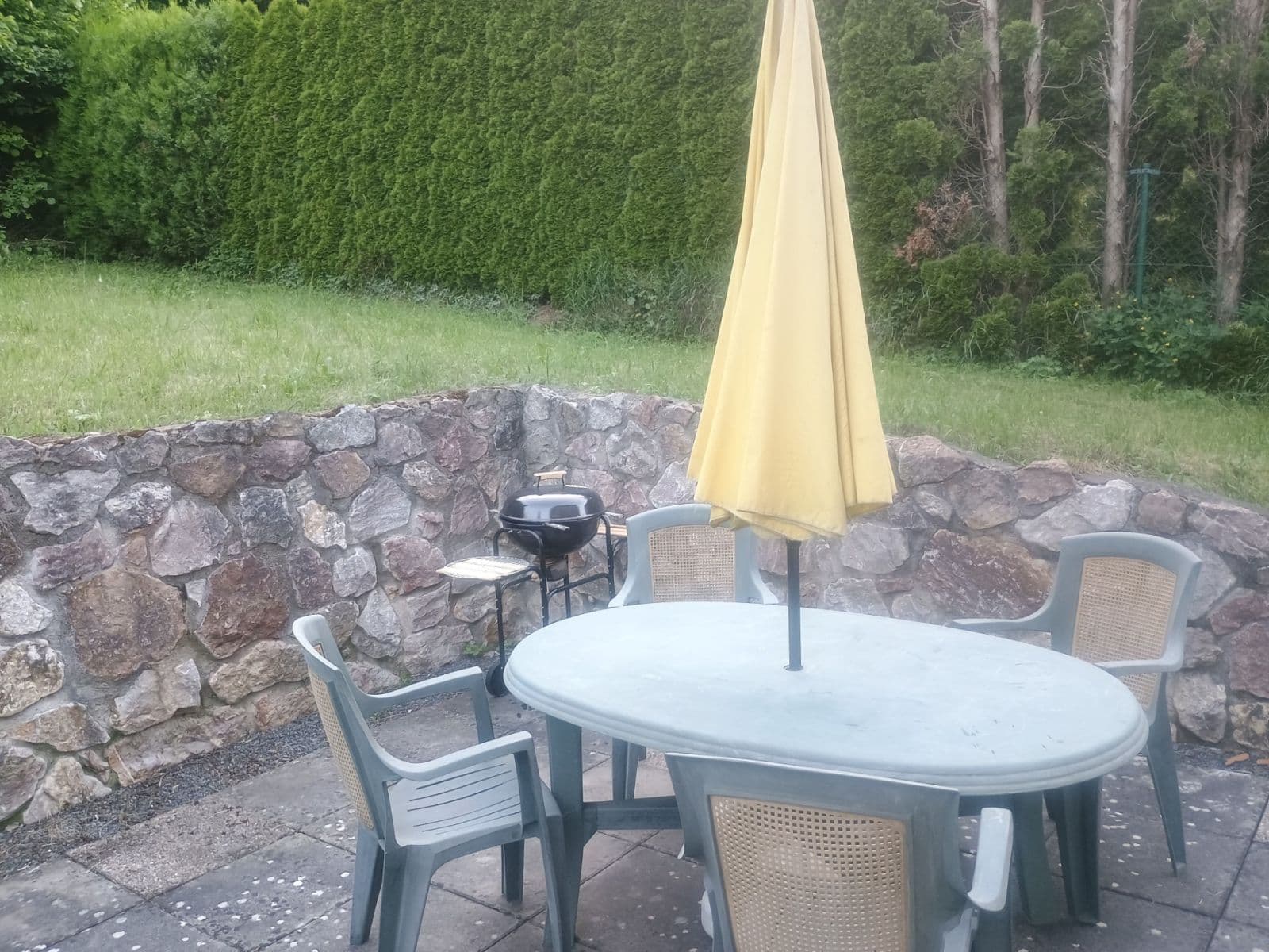 Pronájem domu 110 m², pozemek 400 m², u učiliště, Praha, Praha Pronájem domu 110 m², pozemek 400 m², u učiliště, Praha, Praha